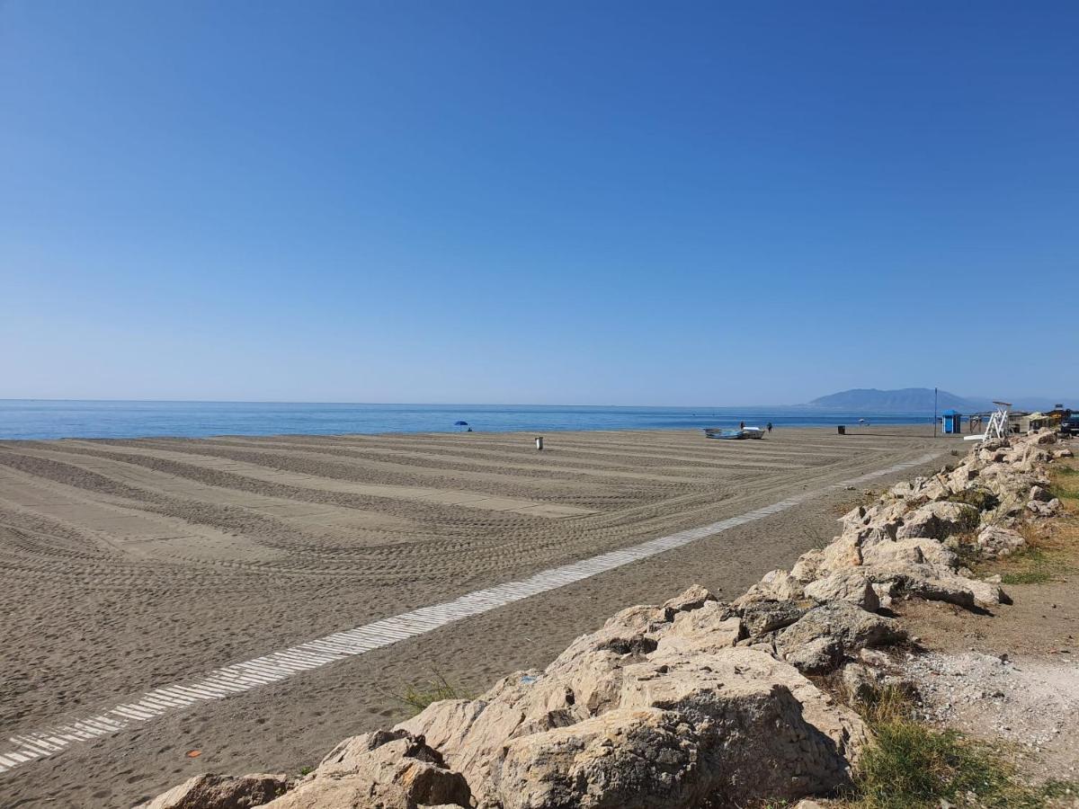 Boutique Apartment Near The Beach, 1 Gbps Wi-Fi Malaga Ngoại thất bức ảnh
