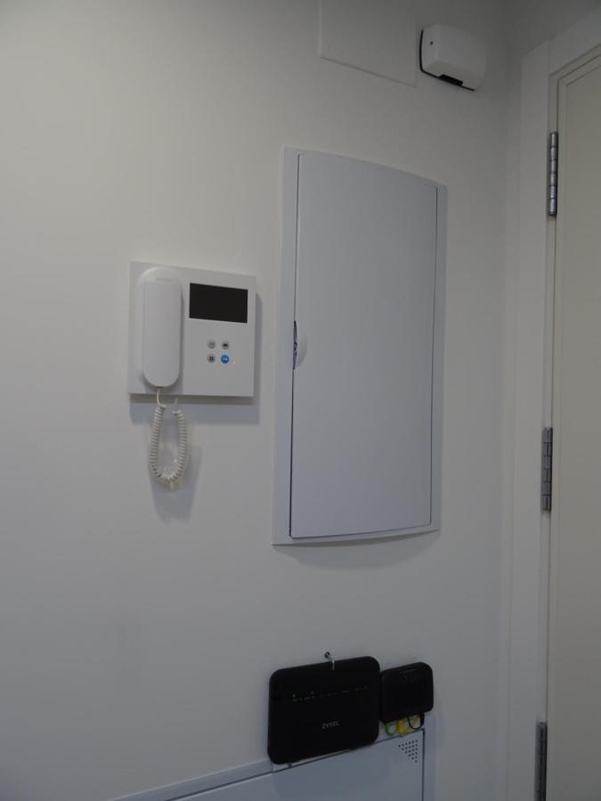 Boutique Apartment Near The Beach, 1 Gbps Wi-Fi Malaga Ngoại thất bức ảnh