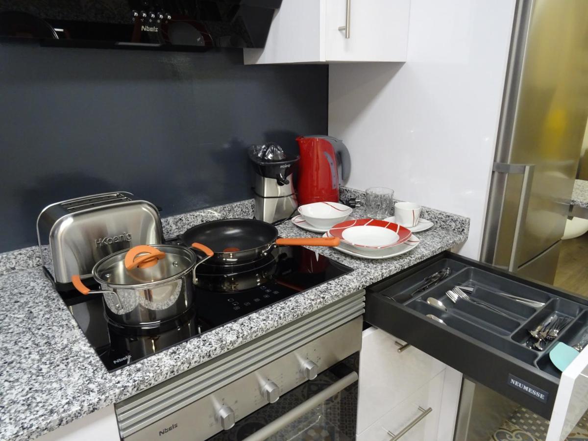 Boutique Apartment Near The Beach, 1 Gbps Wi-Fi Malaga Ngoại thất bức ảnh