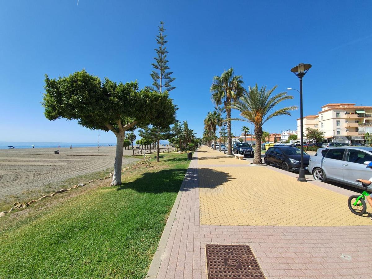 Boutique Apartment Near The Beach, 1 Gbps Wi-Fi Malaga Ngoại thất bức ảnh