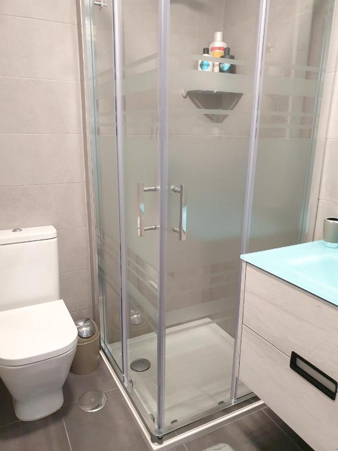 Boutique Apartment Near The Beach, 1 Gbps Wi-Fi Malaga Ngoại thất bức ảnh